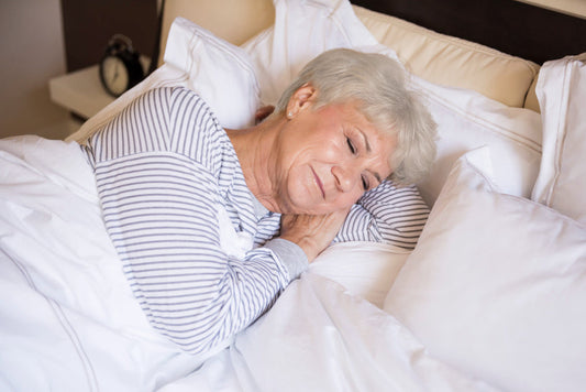Waarom nachtverzorging onmisbaar is voor een stralende huid