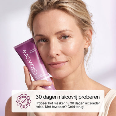 Vrouw met Collageen Wrapping Masker tube en de melding 30 dagen risicovrij proberen